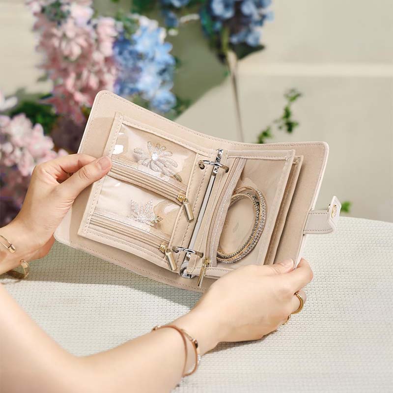 Luxury Portable Leather Jewelry Storage Book | Elegant, Secure & Take It Everywhere.